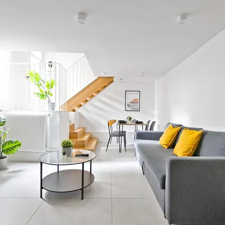 Luxurious Mezzanine Quartier Tour Eiffel *