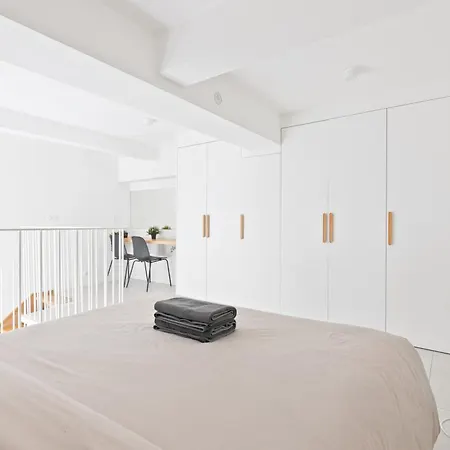 Luxurious Mezzanine Quartier Tour Eiffel Daire *