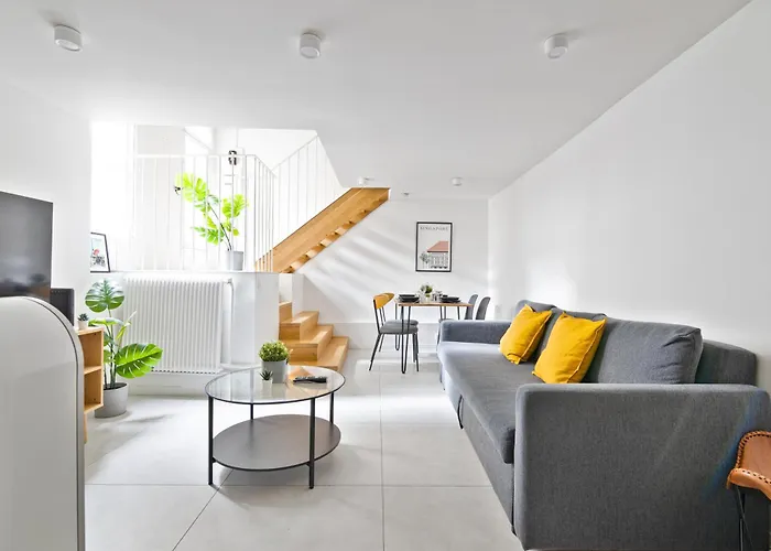 Luxurious Mezzanine Quartier Tour Eiffel *